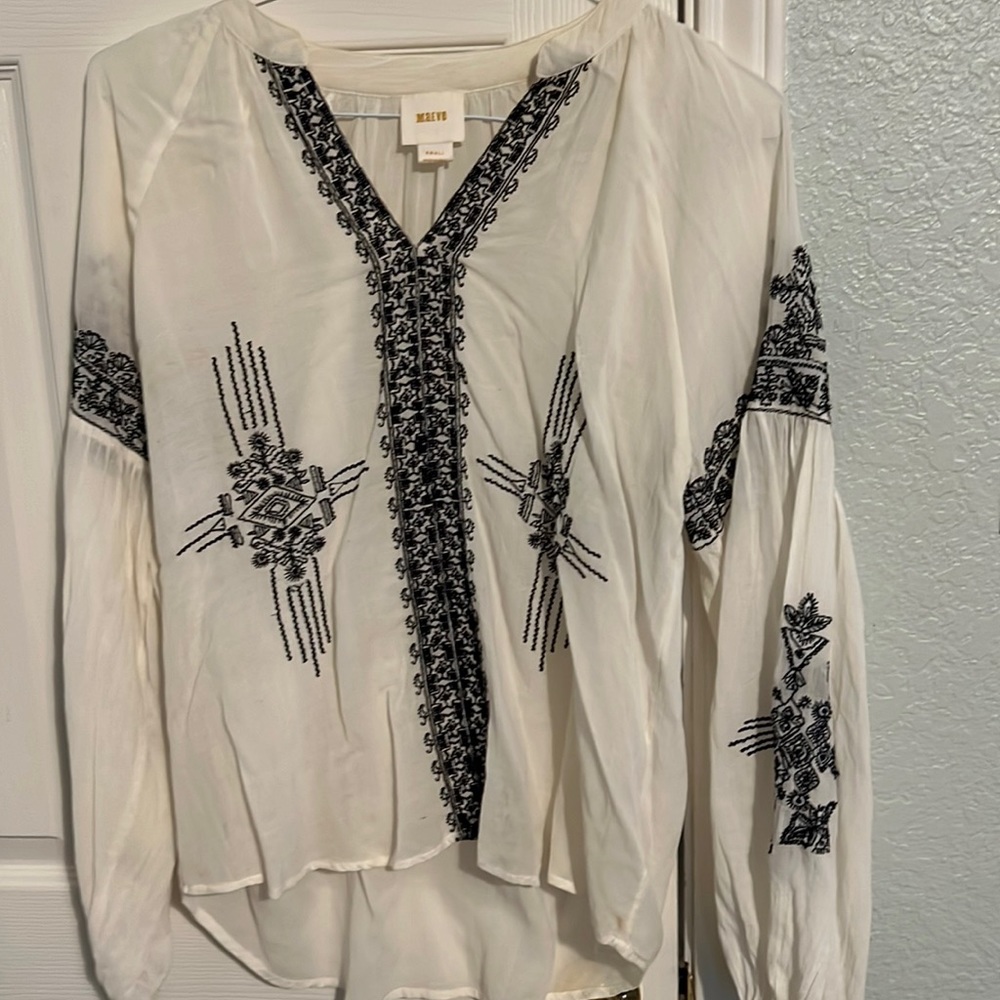 Embroidered Maeve blouse, size Small